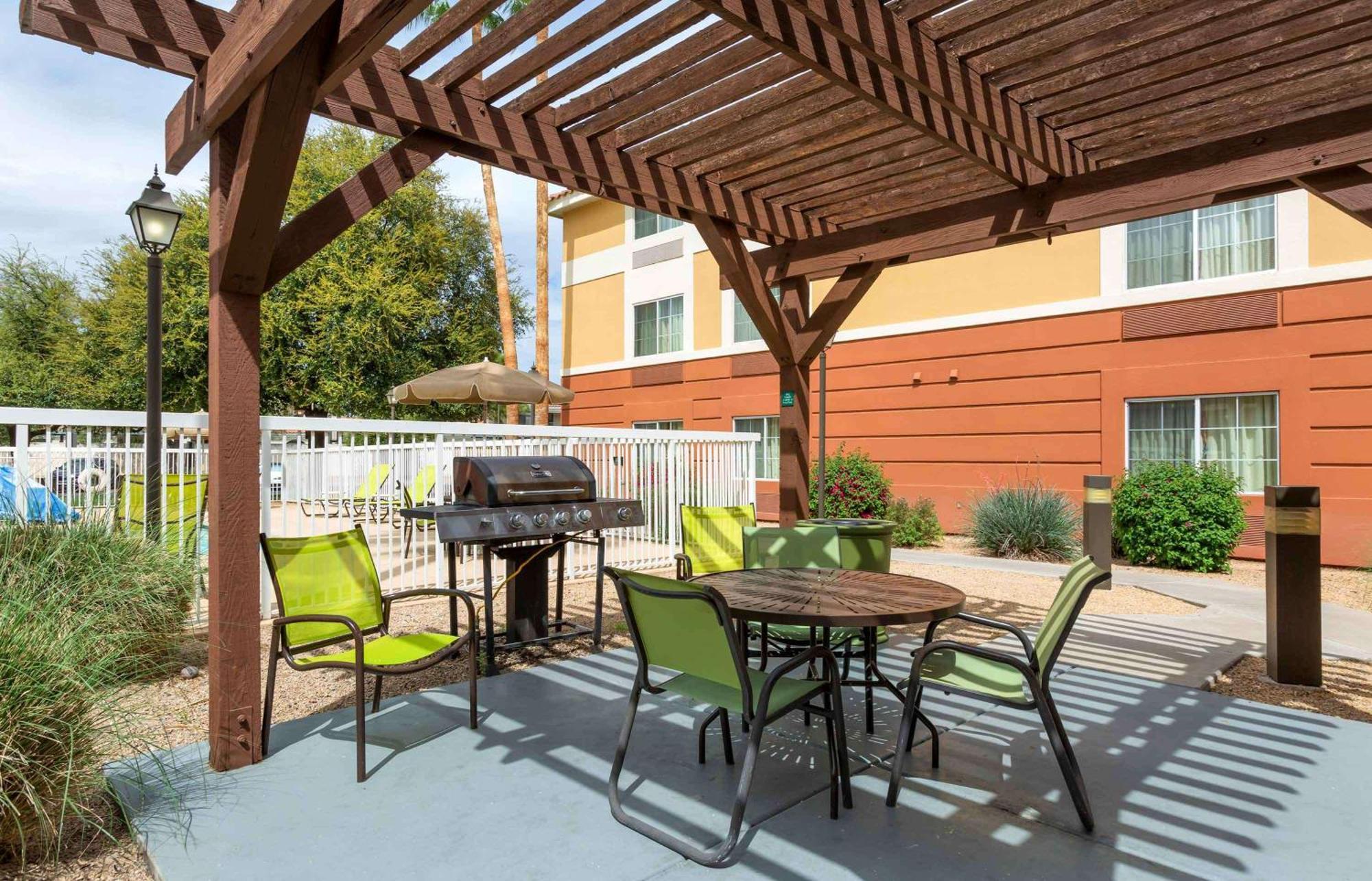 Extended Stay America Suites - Phoenix - Scottsdale Exterior photo